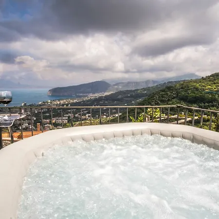 Fedela Villa Sorrento